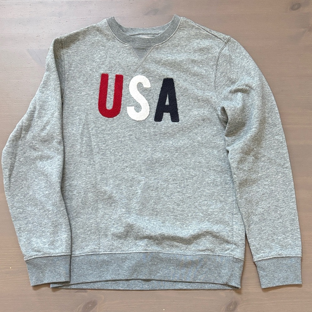 Old Navy Gray USA Crewneck Sweater Size Small